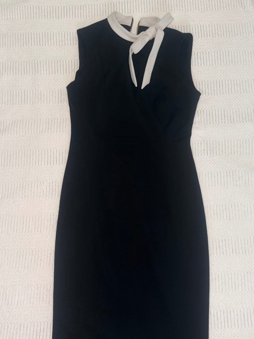Elegant Black Cocktail Dress – White Bow Collar Detail